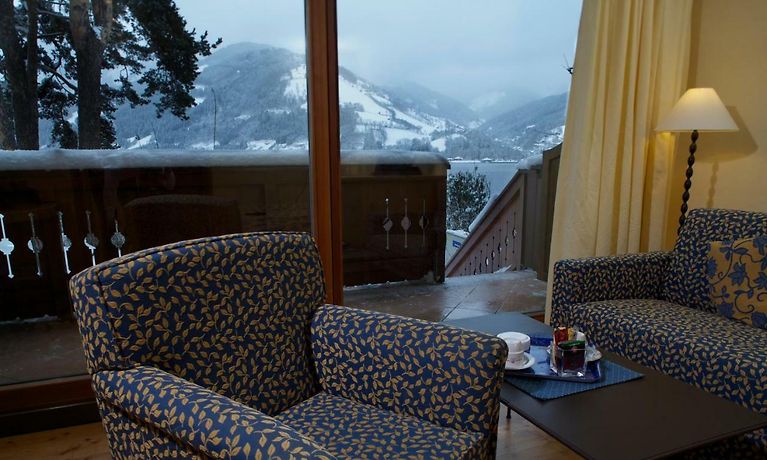 Hotel Seevilla Freiberg Zell Am See Online Hotel Reservations